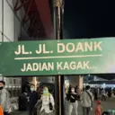 ملصق